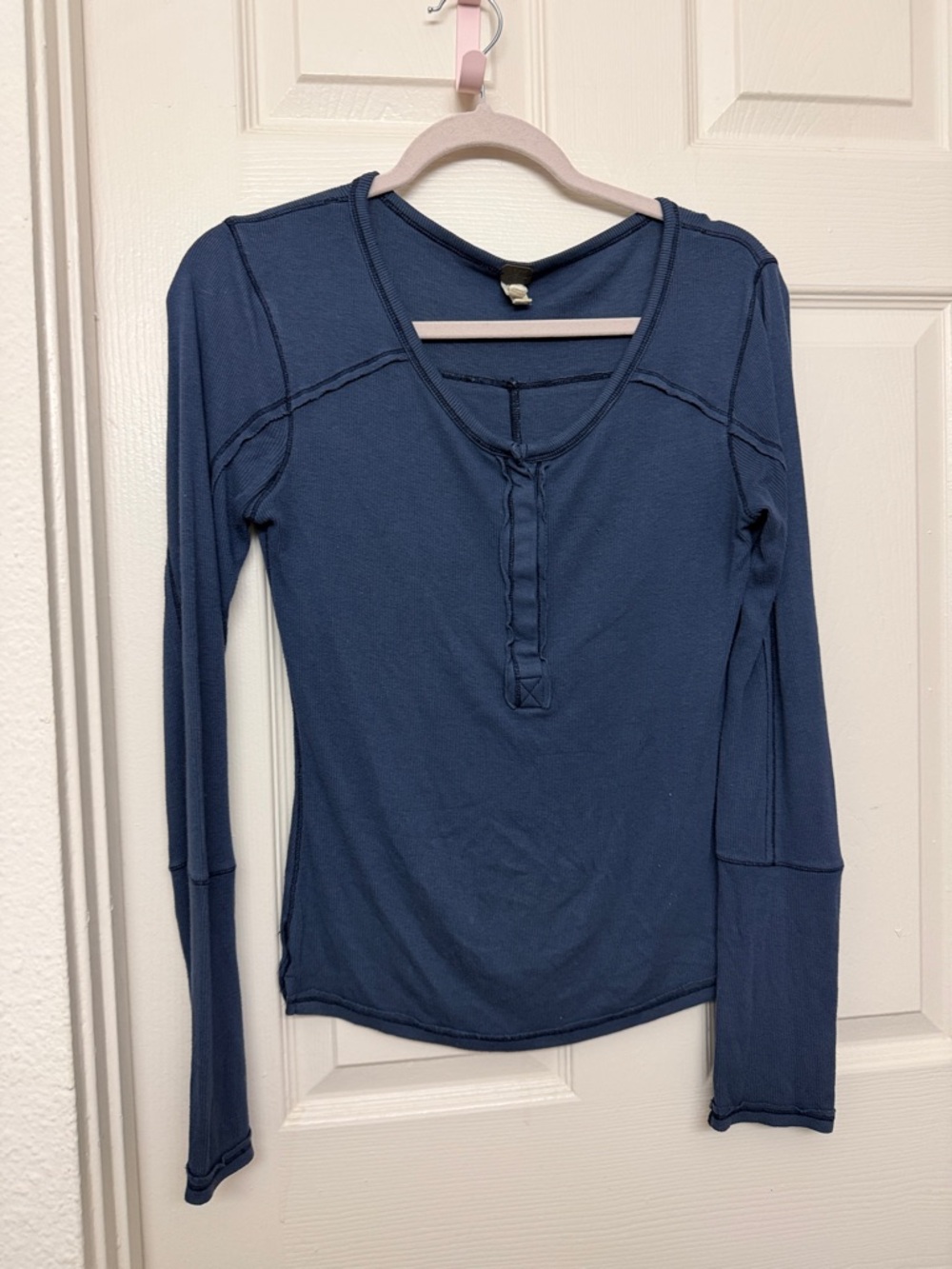 Free people y2k ribbed henley top